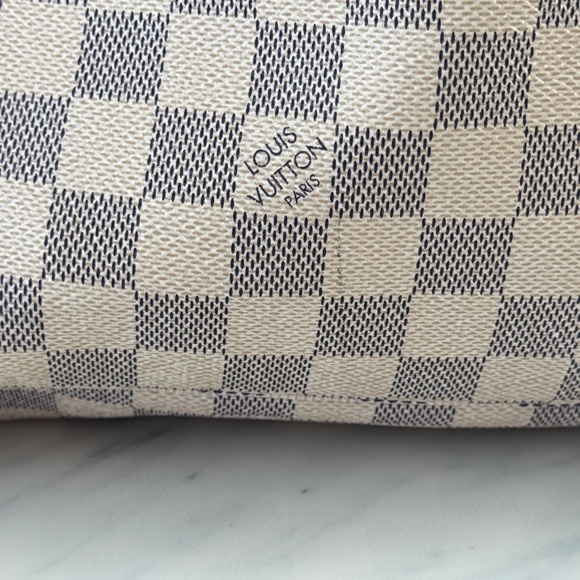 Louis Vuitton Neverfull Damier Azur GM - Picture 4 of 8